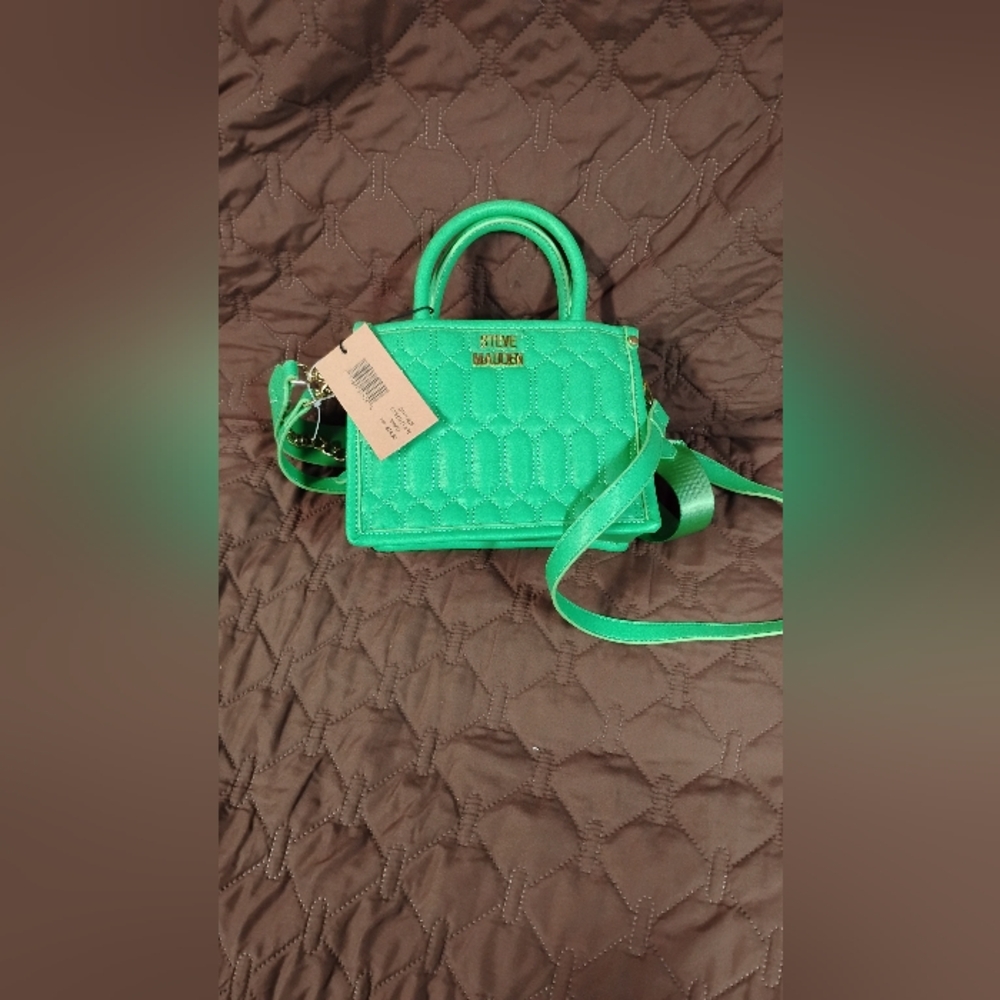 Steve Madden Green Flare Quilted Women's Bag